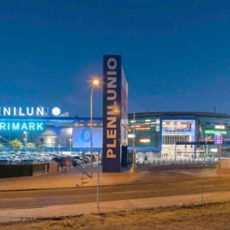 P4 Madrid Airport, Estadio Civitas, Ifema, Barajas Y Rejas Exterior foto